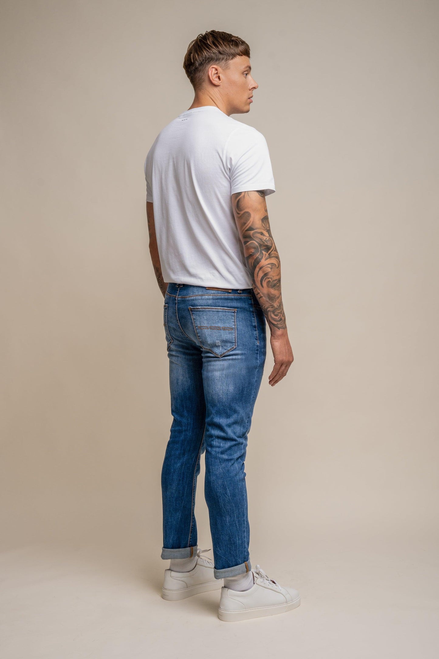 Blaze Regular Jeans - divinusestablishment